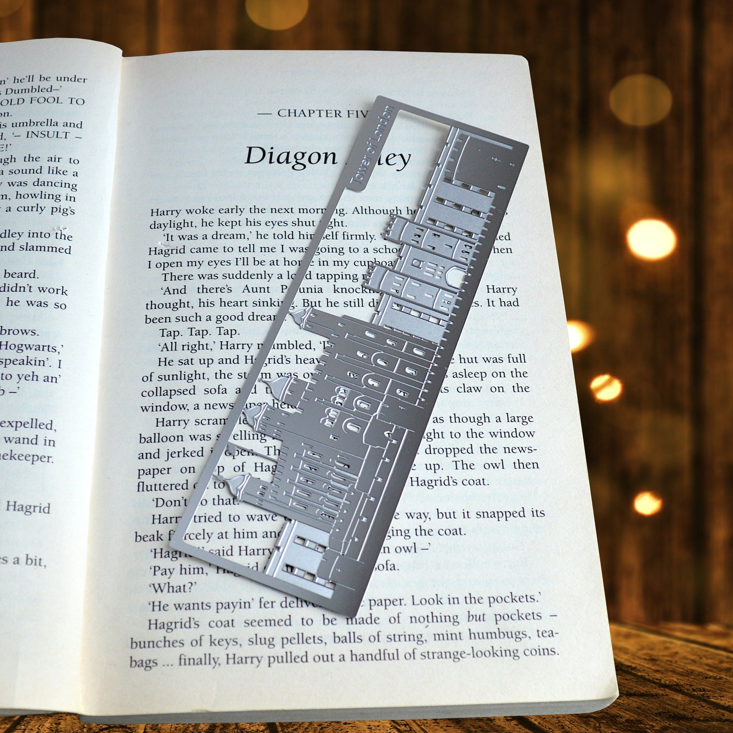 Readerly Famous Landmarks Bookmark - Tower of London Stainless Steel